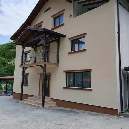 Guest house Casa Munty